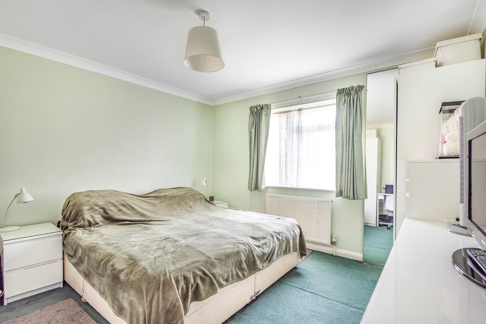 Westmere Drive, Mill Hill